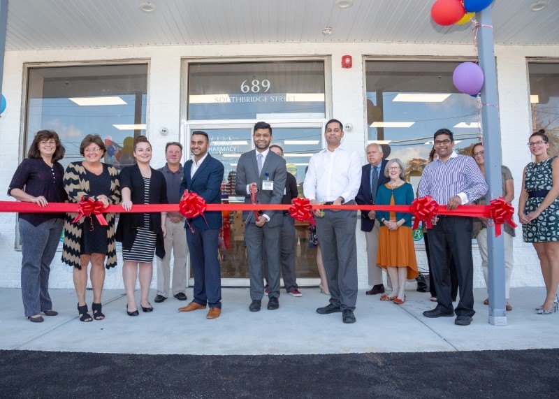 New Pharmacy Opens in Auburn