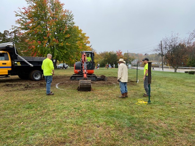 Chamber spearheads Drury Square Holiday Tree replacement